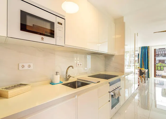 Апартаменты As De Casas - Golden Mile - Las Americas Плая-де-лас-Америкас