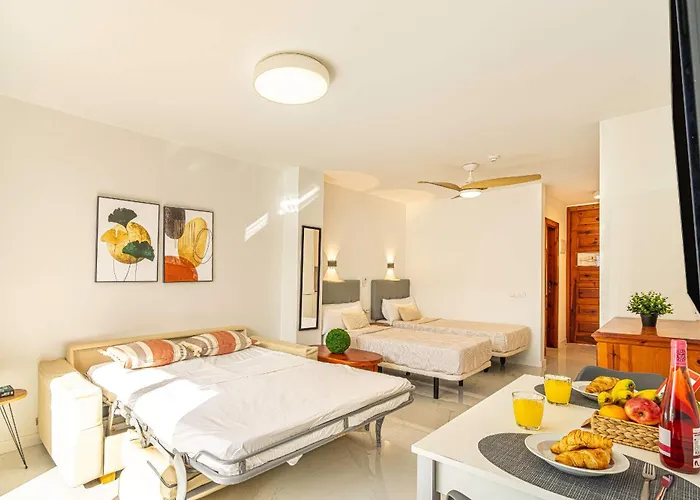 As De Casas - Golden Mile - Las Americas *